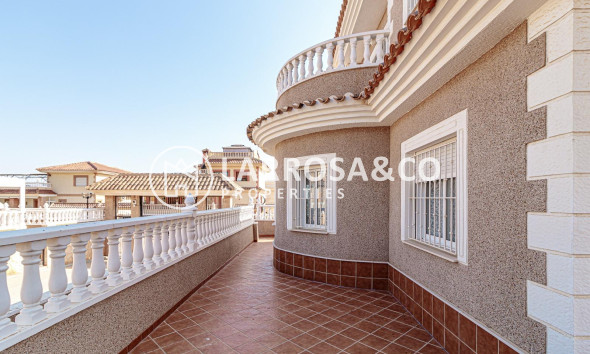 Herverkoop - Inmueble singular - Torrevieja - Los Altos