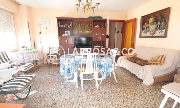 Herverkoop - Penthouse  - Torrevieja - Playa de los Naufragos