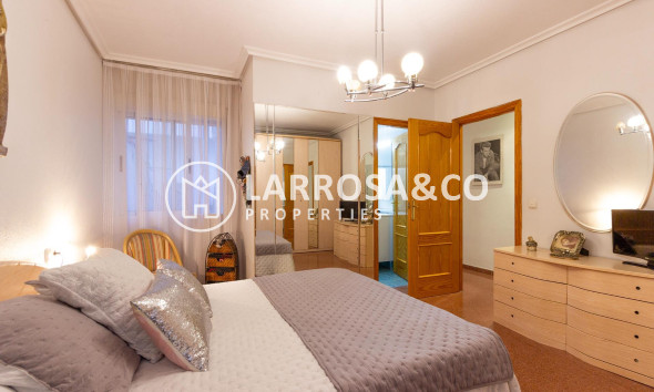 A Vendre - Apartment - Orihuela - Zona Centro