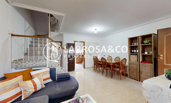 Resale - Detached House/Villa - Torrevieja - Aguas Nuevas