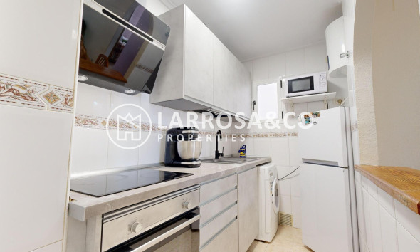 Herverkoop - Apartment - Torrevieja - Centro