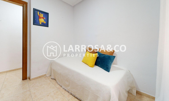 Herverkoop - Apartment - Torrevieja - Centro