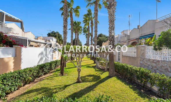 A Vendre - Apartment - Torrevieja - Lago jardin