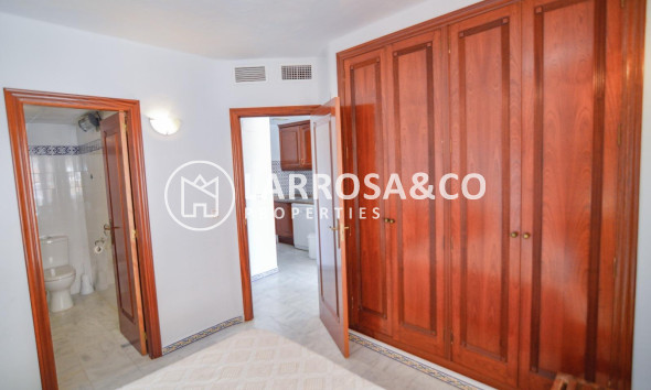 Herverkoop - Apartment - Torrevieja - Los Locos Beach