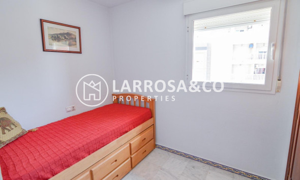 Herverkoop - Apartment - Torrevieja - Los Locos Beach