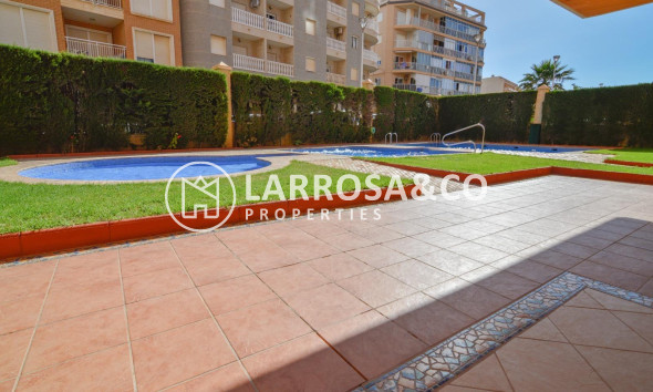 Herverkoop - Apartment - Torrevieja - Los Locos Beach