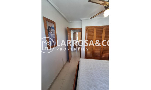 Resale - Bungalow - Torrevieja - Doña ines