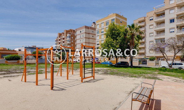 Herverkoop - Apartment - Torrevieja - Nueva Torrevieja