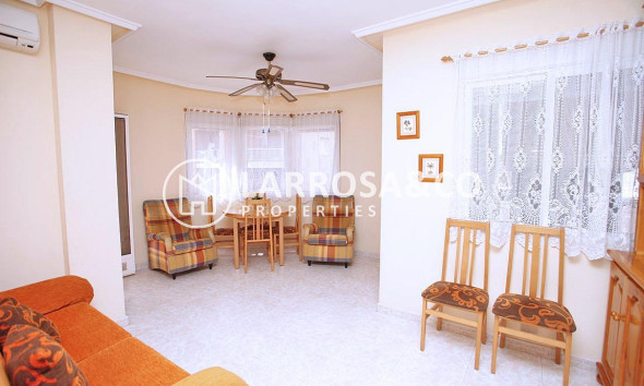 Resale - Apartment - Torrevieja - Playa del cura