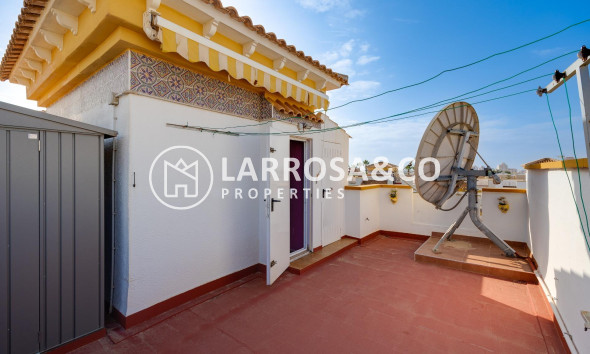 Herverkoop - Semi-detached house - Torrevieja - Aguas nuevas 2