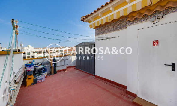 Herverkoop - Semi-detached house - Torrevieja - Aguas nuevas 2