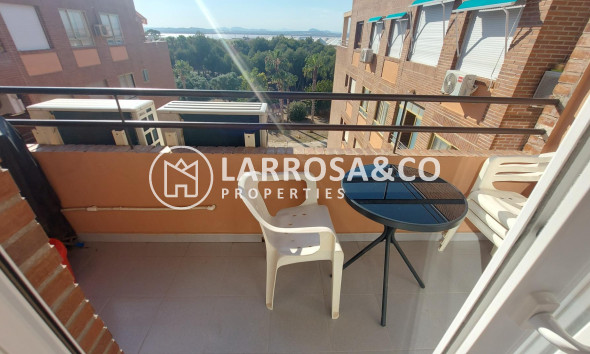 Resale - Apartment - Torrevieja - Acequion