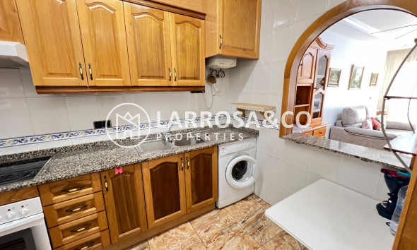 Resale - Apartment - Torrevieja - Playa del cura