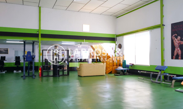 Resale - Commercial space - Almoradí