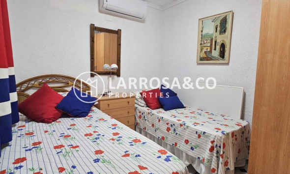 Resale - Bungalow - Torrevieja - Torretas