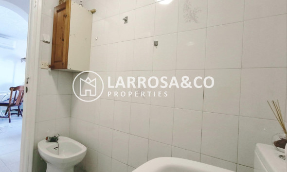 Resale - Bungalow - Torrevieja - La Siesta - El Salado - Torreta