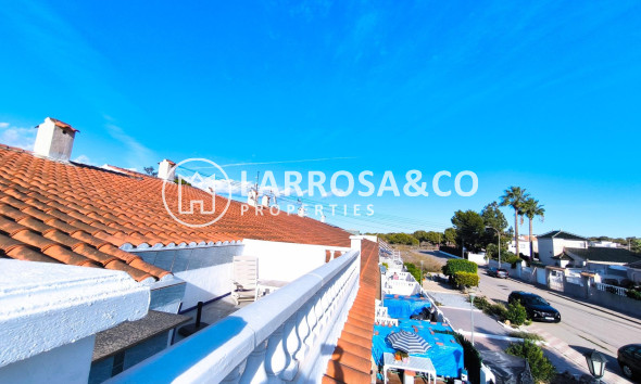 Resale - Bungalow - Torrevieja - La Siesta - El Salado - Torreta