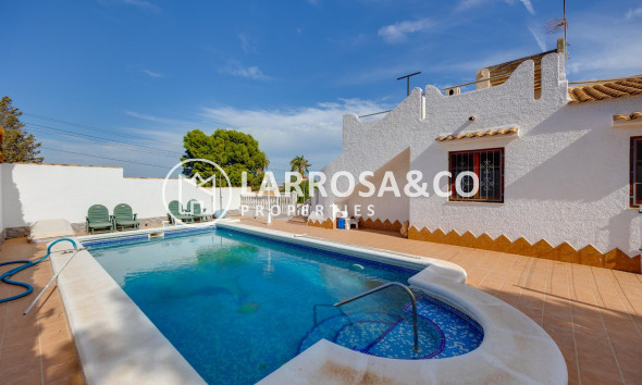 A Vendre - Villa - Torrevieja - Los Balcones