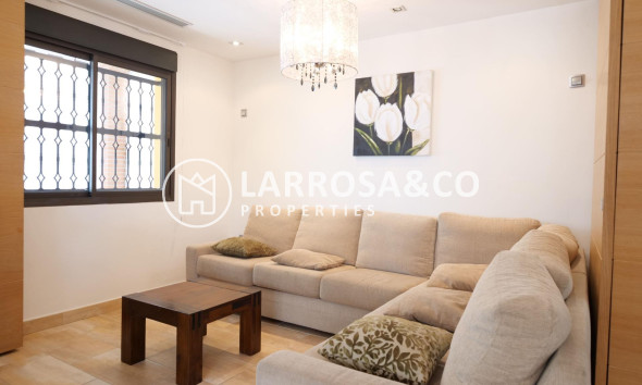 Resale - Apartment - Guardamar del Segura - Marjal beach