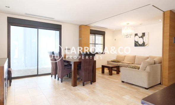 Resale - Apartment - Guardamar del Segura - Marjal beach