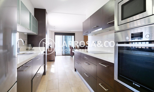 Resale - Apartment - Guardamar del Segura - Marjal beach