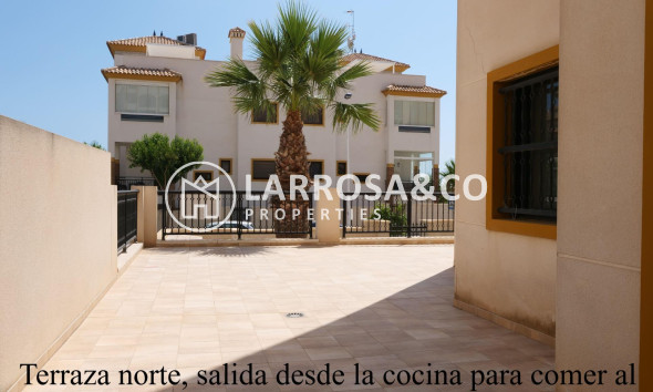 Resale - Apartment - Guardamar del Segura - Marjal beach