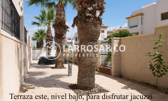 Resale - Apartment - Guardamar del Segura - Marjal beach