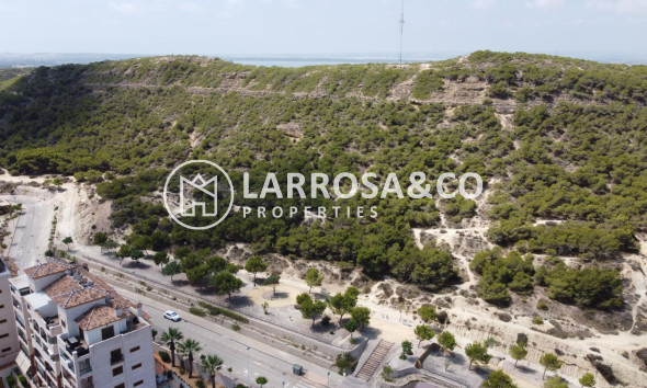 Resale - Apartment - Guardamar del Segura - Marjal beach