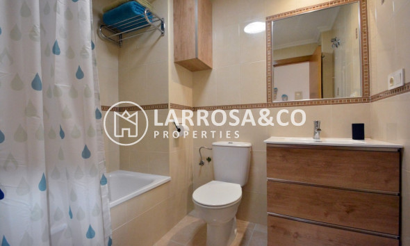 Resale - Apartment - Guardamar del Segura - SUP 7