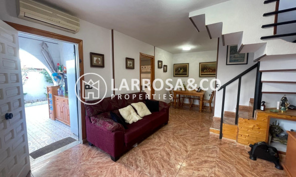 Resale - Semi-detached house - Torrevieja - Doña ines