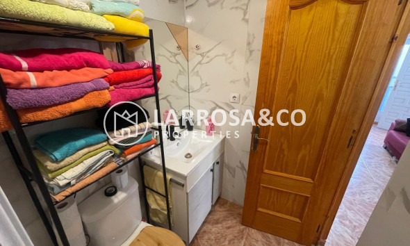 Resale - Semi-detached house - Torrevieja - Doña ines