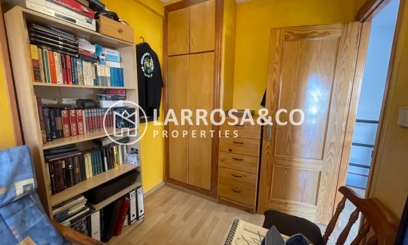 Resale - Semi-detached house - Torrevieja - Doña ines