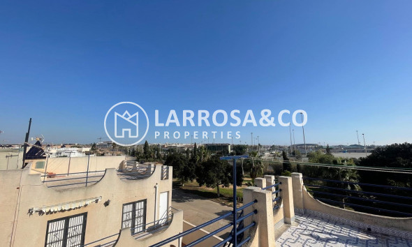 Resale - Semi-detached house - Torrevieja - Doña ines