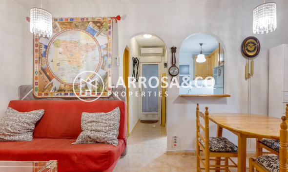 Resale - Apartment - Torrevieja - Parque las naciones