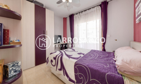 Resale - Apartment - Torrevieja - Centro