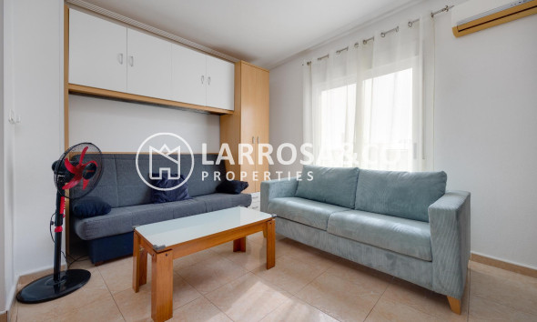 Herverkoop - Apartment - Torrevieja - Centro