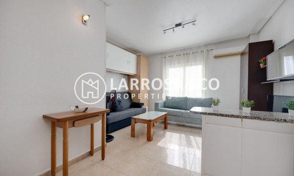 Herverkoop - Apartment - Torrevieja - Centro