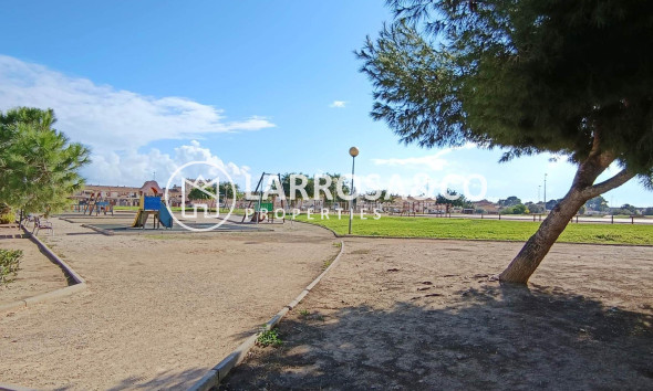 Вторичный рынок - Таунхаус - Santiago de la ribera - zona san blas