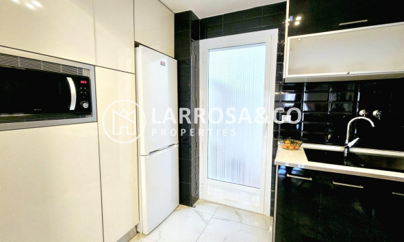 Resale - Semi-detached house - Torrevieja - Torreblanca