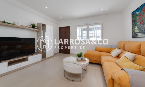 Resale - Bungalow - Torrevieja - Sector 25