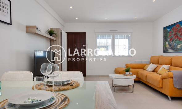 Resale - Bungalow - Torrevieja - Sector 25