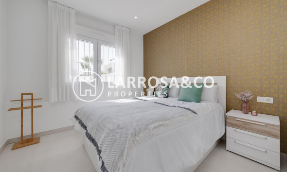 Resale - Bungalow - Torrevieja - Sector 25