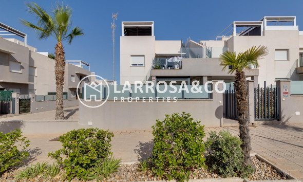 Resale - Bungalow - Torrevieja - Sector 25