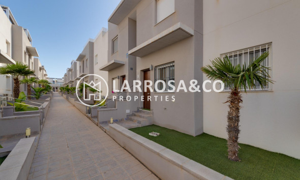 Resale - Bungalow - Torrevieja - Sector 25