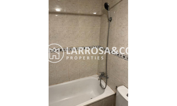 A Vendre - Apartment - Torrevieja - Estacion de autobuses