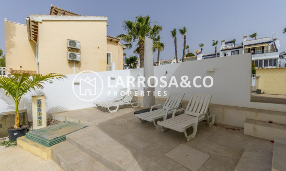 Herverkoop - Villa - Orihuela costa - Los Dolses