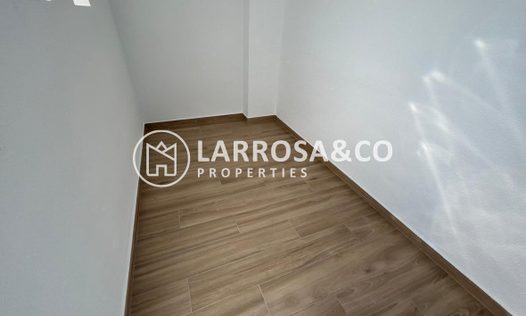 Herverkoop - Semi-detached house - Torrevieja - Aguas Nuevas