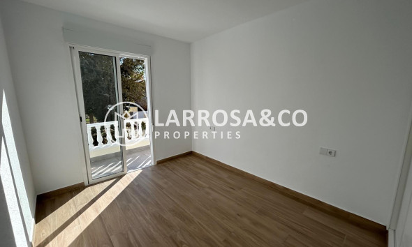 Herverkoop - Semi-detached house - Torrevieja - Aguas Nuevas