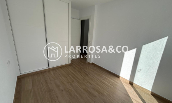 Herverkoop - Semi-detached house - Torrevieja - Aguas Nuevas