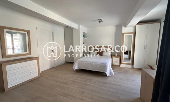 A Vendre - Apartment - Dolores - CENTRO